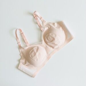Honeylove 3X light pink and white wireless bra